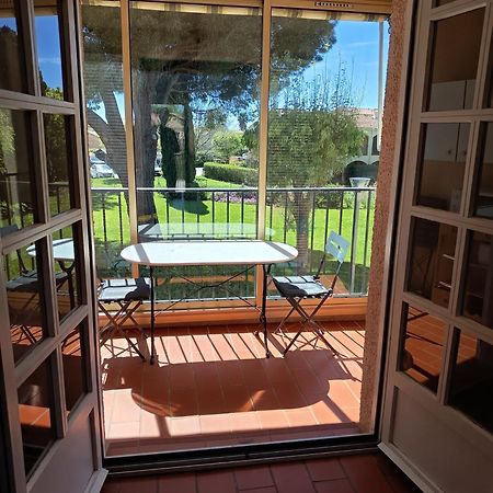 AGRÉABLE STUDIO cabine PROCHE MER La Londe-les-Maures Extérieur photo